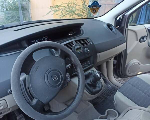 Сірий Рено Сценік, об'ємом двигуна 1.6 л та пробігом 170 тис. км за 5100 $, фото 8 на Automoto.ua