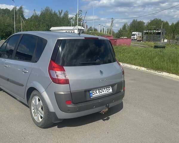 Серый Рено Сценик, объемом двигателя 2 л и пробегом 171 тыс. км за 3700 $, фото 2 на Automoto.ua