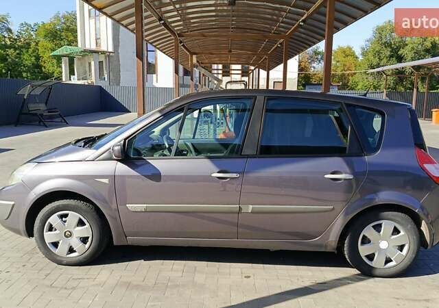 Серый Рено Сценик, объемом двигателя 1.6 л и пробегом 323 тыс. км за 4750 $, фото 11 на Automoto.ua