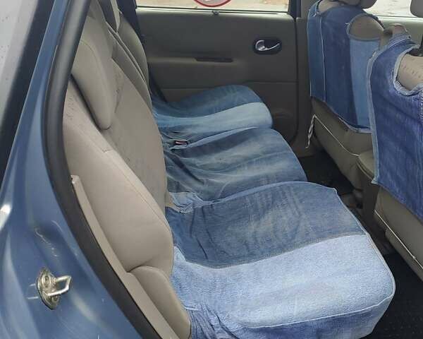 Серый Рено Сценик, объемом двигателя 2 л и пробегом 308 тыс. км за 3500 $, фото 6 на Automoto.ua