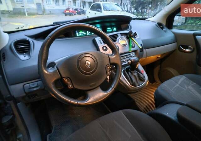 Сірий Рено Сценік, об'ємом двигуна 1.6 л та пробігом 207 тис. км за 3000 $, фото 23 на Automoto.ua