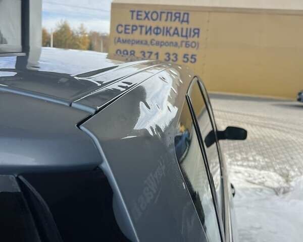 Сірий Рено Сценік, об'ємом двигуна 1.9 л та пробігом 200 тис. км за 3350 $, фото 2 на Automoto.ua