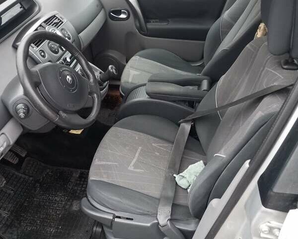 Сірий Рено Сценік, об'ємом двигуна 1.6 л та пробігом 217 тис. км за 3750 $, фото 6 на Automoto.ua