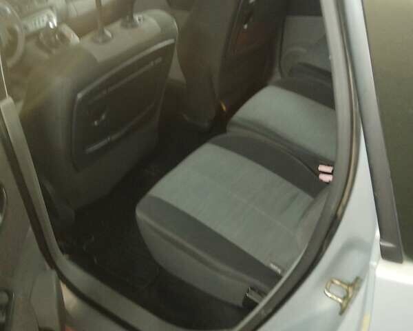 Сірий Рено Сценік, об'ємом двигуна 1.9 л та пробігом 250 тис. км за 3800 $, фото 8 на Automoto.ua