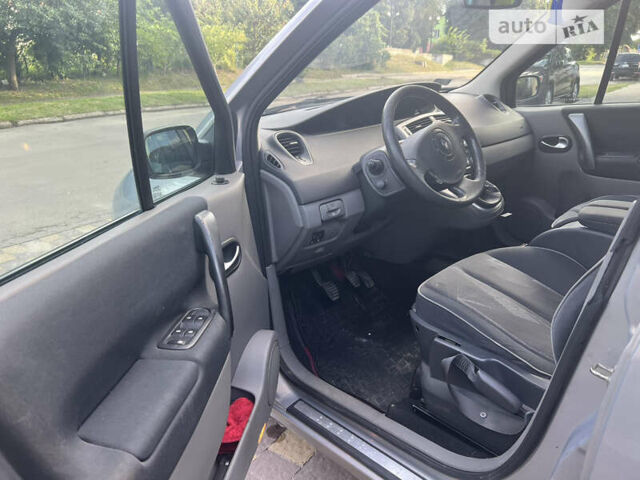 Серый Рено Сценик, объемом двигателя 1.6 л и пробегом 264 тыс. км за 3650 $, фото 12 на Automoto.ua