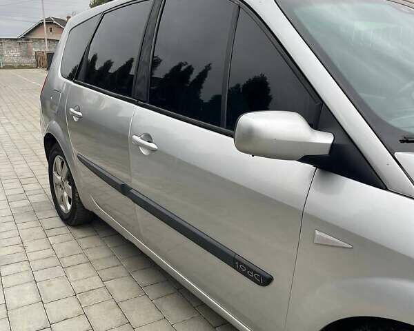 Сірий Рено Сценік, об'ємом двигуна 1.87 л та пробігом 190 тис. км за 3999 $, фото 45 на Automoto.ua