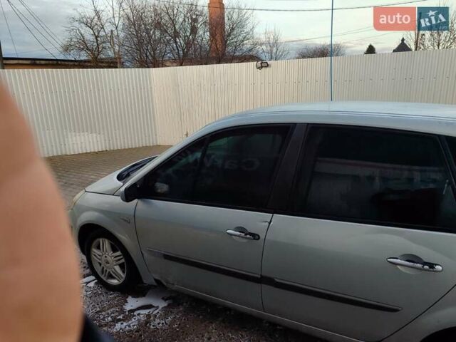 Сірий Рено Сценік, об'ємом двигуна 1.5 л та пробігом 300 тис. км за 3300 $, фото 5 на Automoto.ua