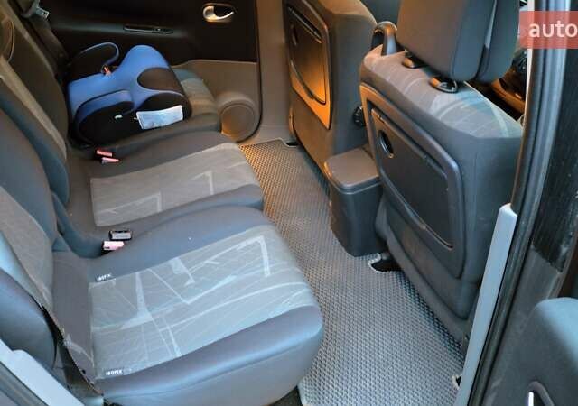 Сірий Рено Сценік, об'ємом двигуна 1.6 л та пробігом 207 тис. км за 3000 $, фото 13 на Automoto.ua