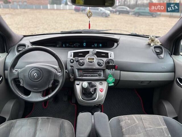 Сірий Рено Сценік, об'ємом двигуна 1.6 л та пробігом 263 тис. км за 3999 $, фото 16 на Automoto.ua