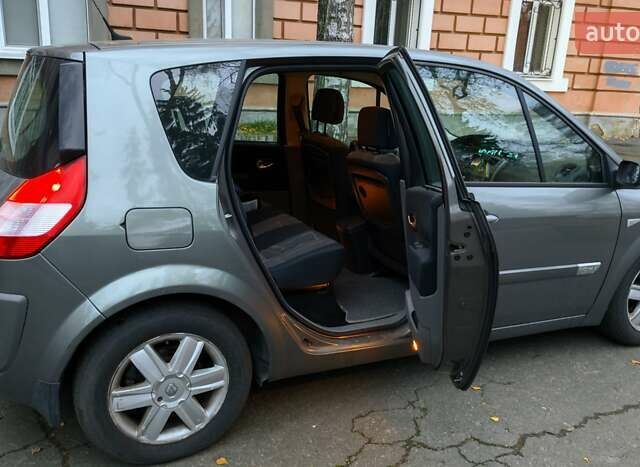 Сірий Рено Сценік, об'ємом двигуна 1.6 л та пробігом 207 тис. км за 3000 $, фото 12 на Automoto.ua