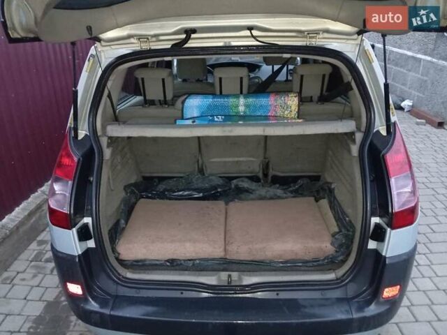 Сірий Рено Сценік, об'ємом двигуна 1.5 л та пробігом 375 тис. км за 3450 $, фото 12 на Automoto.ua