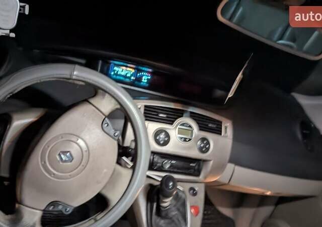 Серый Рено Сценик, объемом двигателя 1.87 л и пробегом 350 тыс. км за 3000 $, фото 15 на Automoto.ua
