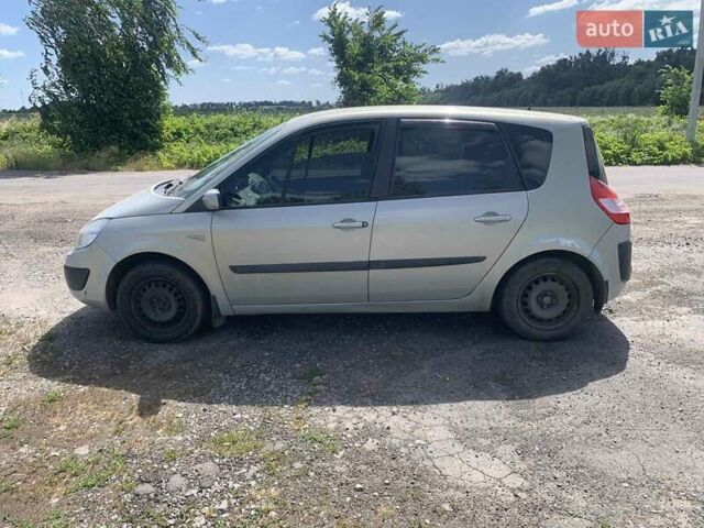 Сірий Рено Сценік, об'ємом двигуна 1.5 л та пробігом 216 тис. км за 4200 $, фото 2 на Automoto.ua