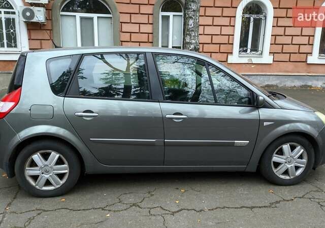 Сірий Рено Сценік, об'ємом двигуна 1.6 л та пробігом 207 тис. км за 3000 $, фото 3 на Automoto.ua