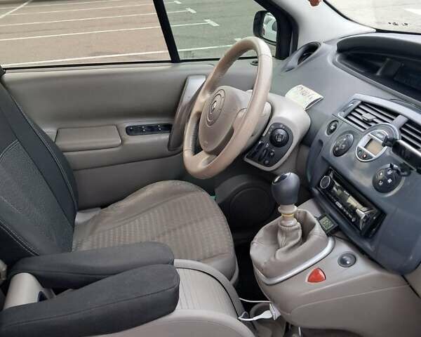 Сірий Рено Сценік, об'ємом двигуна 1.87 л та пробігом 220 тис. км за 4200 $, фото 4 на Automoto.ua