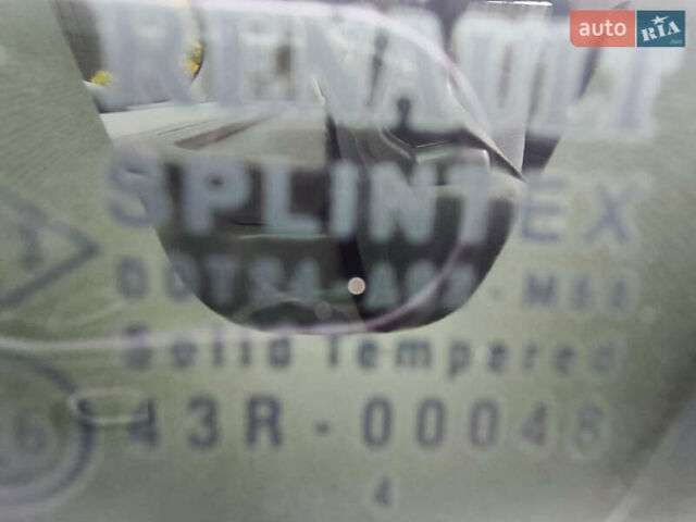 Серый Рено Сценик, объемом двигателя 2 л и пробегом 249 тыс. км за 5000 $, фото 30 на Automoto.ua