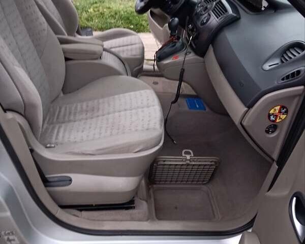 Сірий Рено Сценік, об'ємом двигуна 1.87 л та пробігом 190 тис. км за 3999 $, фото 71 на Automoto.ua