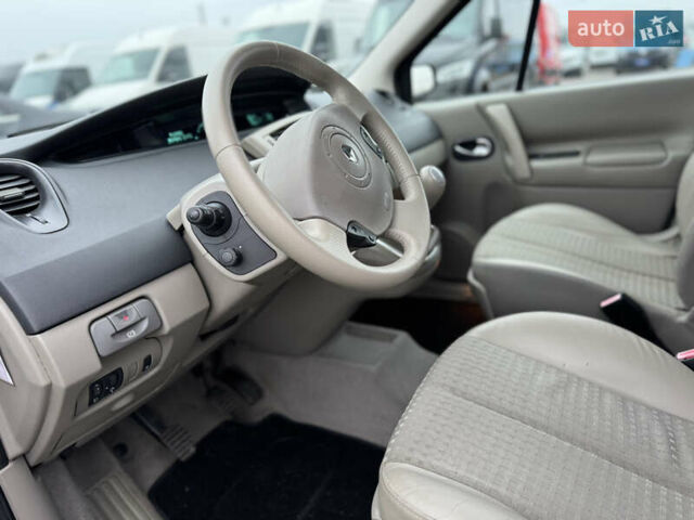 Сірий Рено Сценік, об'ємом двигуна 1.6 л та пробігом 118 тис. км за 6300 $, фото 73 на Automoto.ua