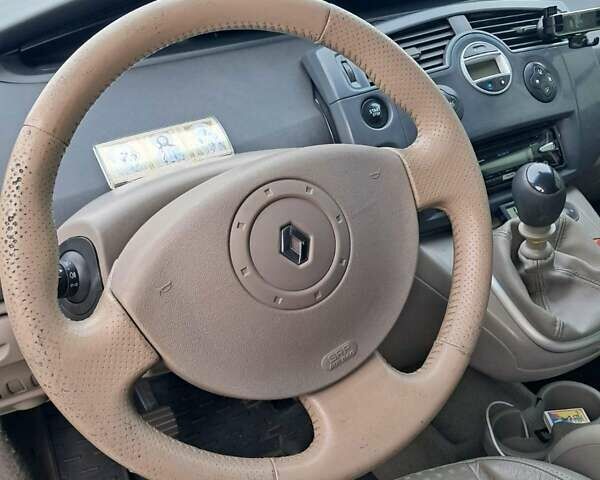 Сірий Рено Сценік, об'ємом двигуна 1.87 л та пробігом 220 тис. км за 4200 $, фото 6 на Automoto.ua