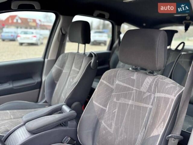 Сірий Рено Сценік, об'ємом двигуна 1.6 л та пробігом 263 тис. км за 3999 $, фото 11 на Automoto.ua