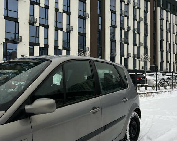 Сірий Рено Сценік, об'ємом двигуна 1.5 л та пробігом 359 тис. км за 2999 $, фото 6 на Automoto.ua