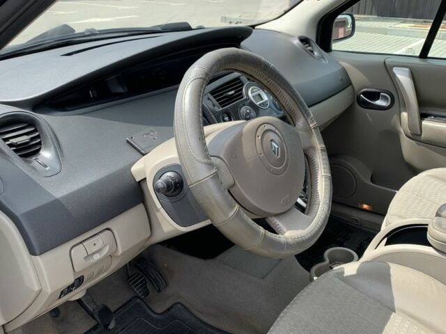 Серый Рено Сценик, объемом двигателя 1.9 л и пробегом 280 тыс. км за 4300 $, фото 6 на Automoto.ua