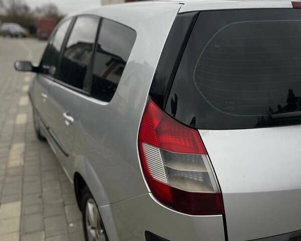 Сірий Рено Сценік, об'ємом двигуна 1.87 л та пробігом 190 тис. км за 3999 $, фото 11 на Automoto.ua