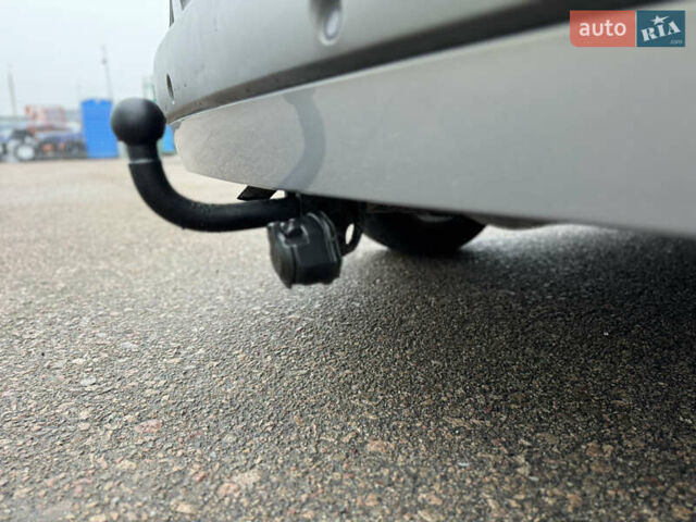 Сірий Рено Сценік, об'ємом двигуна 1.6 л та пробігом 118 тис. км за 6300 $, фото 30 на Automoto.ua