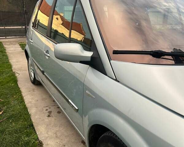 Рено Сценик 2004 в Подгайцах на Automoto.ua Серый Рено Сценик, объемом двигателя 1.6 л и пробегом 287 тыс. км за 4000 $, фото 5 на Automoto.ua