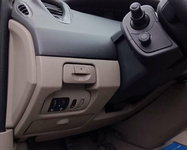 Сірий Рено Сценік, об'ємом двигуна 1.87 л та пробігом 190 тис. км за 3999 $, фото 61 на Automoto.ua