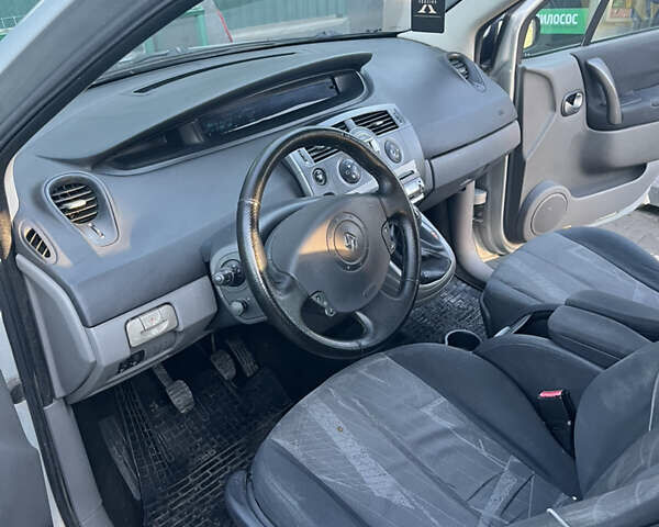 Сірий Рено Сценік, об'ємом двигуна 1.5 л та пробігом 265 тис. км за 2800 $, фото 6 на Automoto.ua