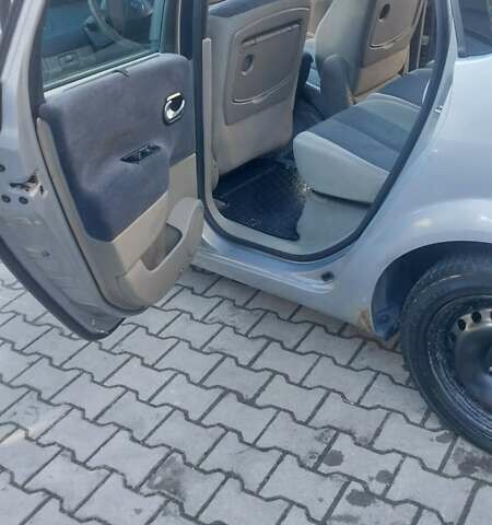 Серый Рено Сценик, объемом двигателя 1.46 л и пробегом 355 тыс. км за 3200 $, фото 6 на Automoto.ua