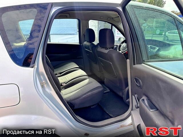 Сірий Рено Сценік, об'ємом двигуна 1.5 л та пробігом 281 тис. км за 3500 $, фото 13 на Automoto.ua