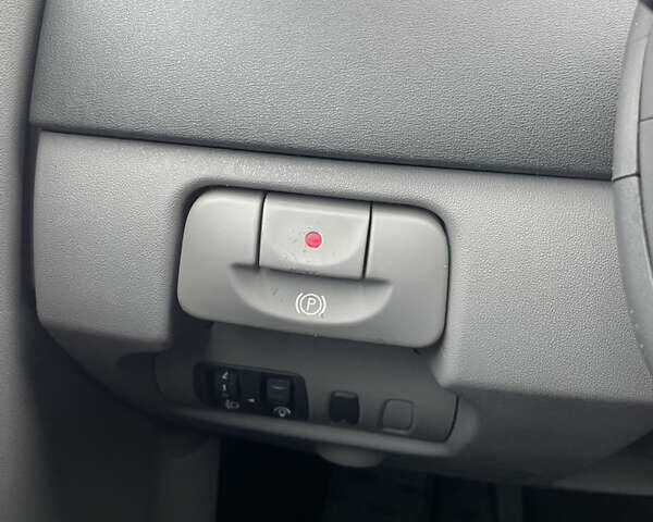 Сірий Рено Сценік, об'ємом двигуна 1.6 л та пробігом 200 тис. км за 4850 $, фото 20 на Automoto.ua