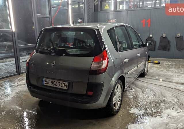 Серый Рено Сценик, объемом двигателя 1.87 л и пробегом 350 тыс. км за 3000 $, фото 8 на Automoto.ua