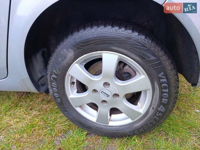 Серый Рено Сценик, объемом двигателя 1.6 л и пробегом 174 тыс. км за 5100 $, фото 12 на Automoto.ua