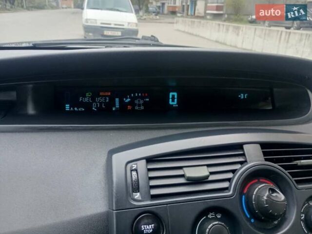 Сірий Рено Сценік, об'ємом двигуна 1.5 л та пробігом 380 тис. км за 3650 $, фото 9 на Automoto.ua