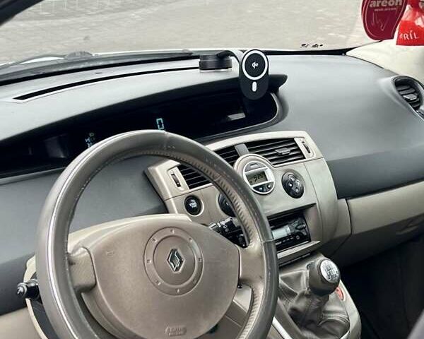 Сірий Рено Сценік, об'ємом двигуна 1.9 л та пробігом 200 тис. км за 2100 $, фото 7 на Automoto.ua