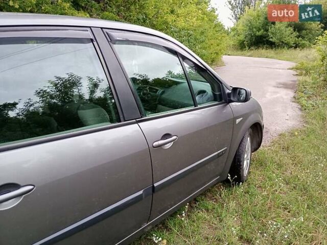 Сірий Рено Сценік, об'ємом двигуна 1.39 л та пробігом 248 тис. км за 3900 $, фото 6 на Automoto.ua
