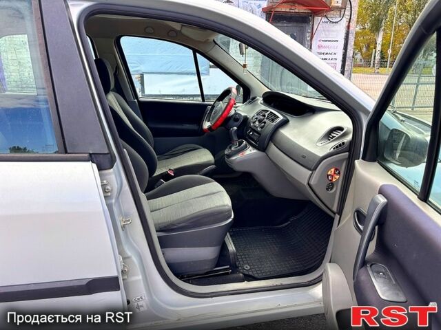 Сірий Рено Сценік, об'ємом двигуна 1.5 л та пробігом 281 тис. км за 3500 $, фото 11 на Automoto.ua