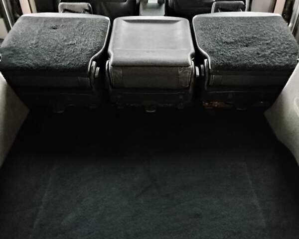 Серый Рено Сценик, объемом двигателя 2 л и пробегом 240 тыс. км за 5700 $, фото 15 на Automoto.ua