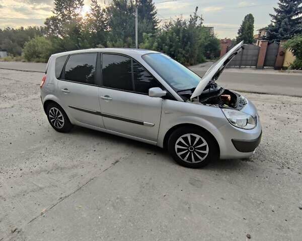 Сірий Рено Сценік, об'ємом двигуна 1.98 л та пробігом 257 тис. км за 5000 $, фото 2 на Automoto.ua