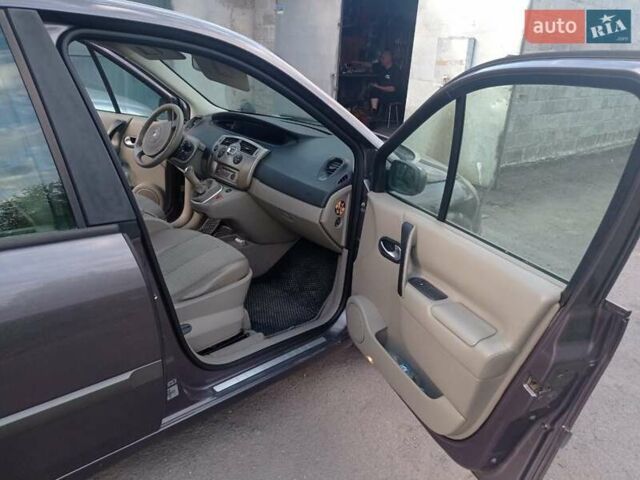 Сірий Рено Сценік, об'ємом двигуна 1.6 л та пробігом 220 тис. км за 5700 $, фото 8 на Automoto.ua