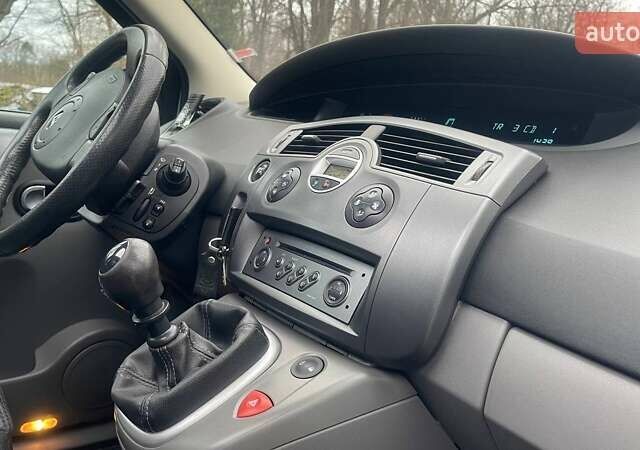 Сірий Рено Сценік, об'ємом двигуна 2 л та пробігом 95 тис. км за 4450 $, фото 87 на Automoto.ua