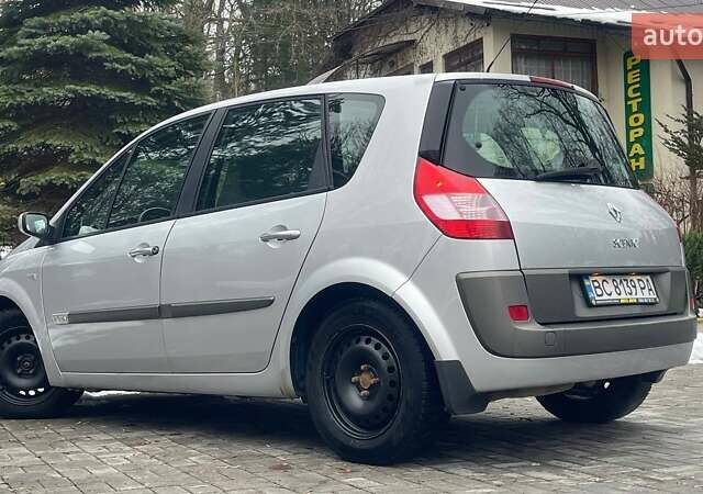 Сірий Рено Сценік, об'ємом двигуна 2 л та пробігом 95 тис. км за 4450 $, фото 31 на Automoto.ua