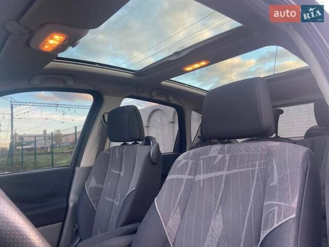 Сірий Рено Сценік, об'ємом двигуна 1.6 л та пробігом 279 тис. км за 4900 $, фото 10 на Automoto.ua