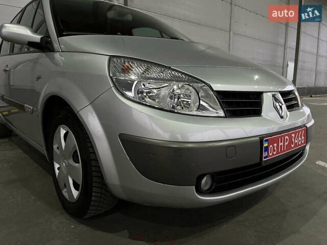 Серый Рено Сценик, объемом двигателя 2 л и пробегом 167 тыс. км за 5888 $, фото 6 на Automoto.ua
