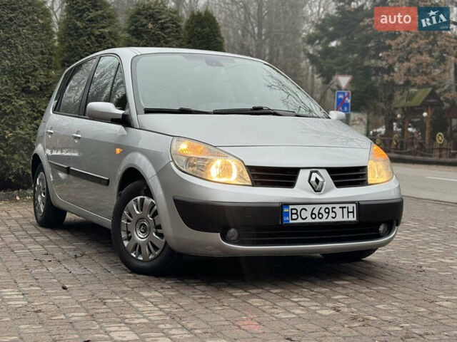 Серый Рено Сценик, объемом двигателя 1.6 л и пробегом 237 тыс. км за 4850 $, фото 8 на Automoto.ua