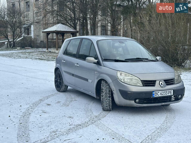Сірий Рено Сценік, об'ємом двигуна 1.6 л та пробігом 300 тис. км за 3300 $, фото 1 на Automoto.ua