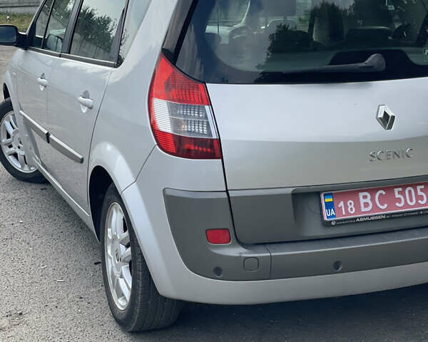 Сірий Рено Сценік, об'ємом двигуна 1.6 л та пробігом 156 тис. км за 4850 $, фото 2 на Automoto.ua